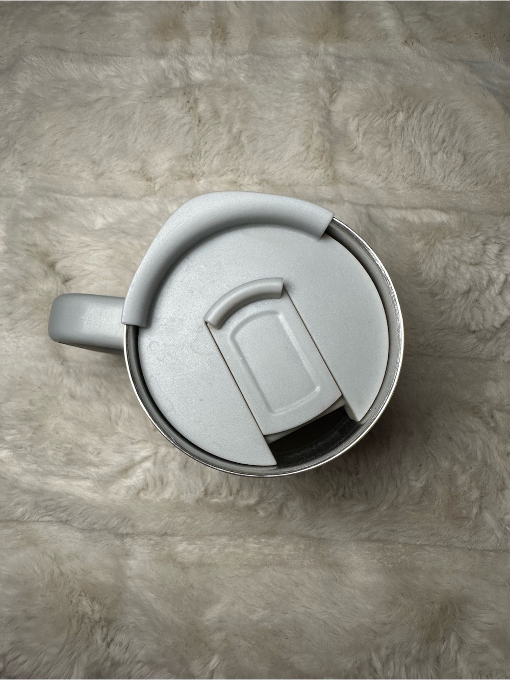 L.L. Bean Purple, Navy & Cream Camo Travel Mug - Picture 3 of 7